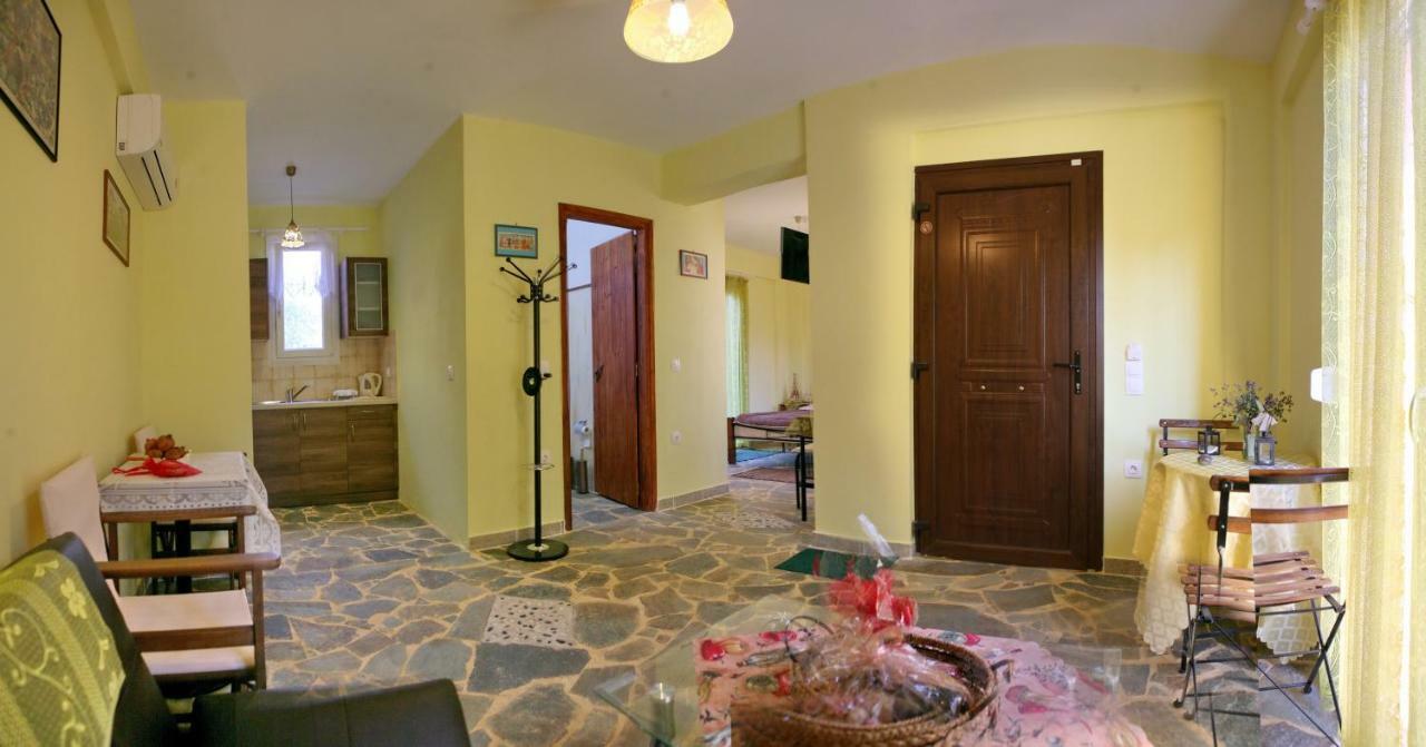 Evaland Traditional Houses Apartment Tarti Luaran gambar